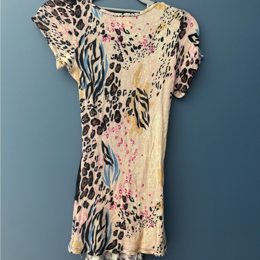 Daytrip Pink and Black Patterned Top - Picture 2 of 3